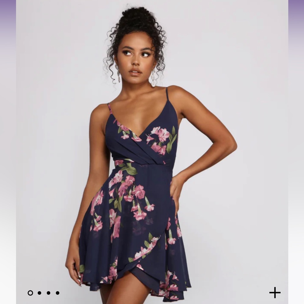 Windsor Floral Chiffon Skater Dress Navy Small